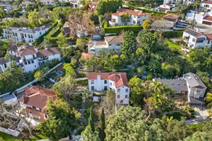 2329 N Edgemont, Los Angeles, CA 90027 - Photo 28