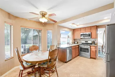 13745 San Gabriel Court, Fontana, CA 92336 - Photo 8