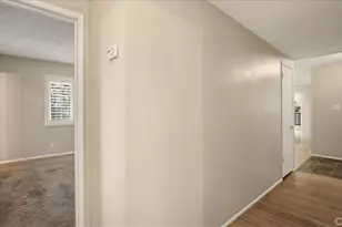 1553 N Laurel, Upland, CA 91786 - Photo 22
