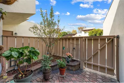 360 Meadow Court, Brea, CA 92821 - Photo 24