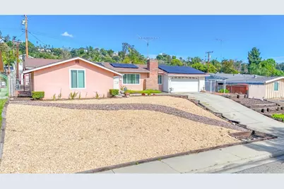 1315 Hillside, Pomona, CA 91768 - Photo 4