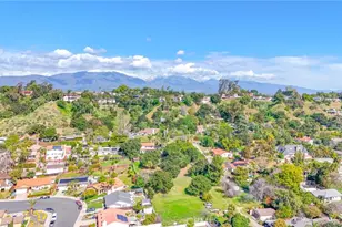 1315 Hillside, Pomona, CA 91768 - Photo 32