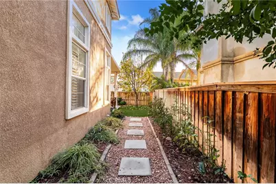 9473 Poppyfield Court, Rancho Cucamonga, CA 91730 - Photo 46