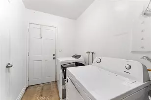 540 W 118th St, Los Angeles, CA 90044 - Photo 44