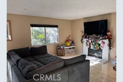 11545 Honeyglen, Pacoima, CA 91331 - Photo 6