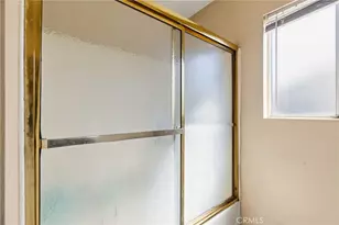 11545 Honeyglen, Pacoima, CA 91331 - Photo 18