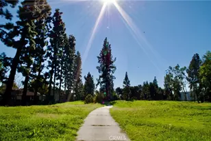 1126 W Calle De la Luna, Azusa, CA 91702 - Photo 12