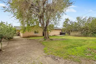 17416 Malaga St, Fontana, CA 92336 - Photo 40