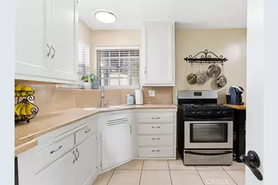 17416 Malaga Street, Fontana, CA 92336 - Photo 18