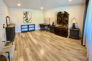 2342 N Mills, Claremont, CA 91711 - Photo 4