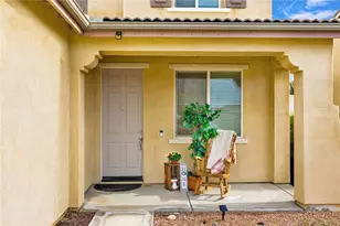 16617 Desert Lily St, Victorville, CA 92394 - Photo 4
