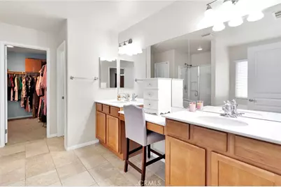 16617 Desert Lily Street, Victorville, CA 92394 - Photo 32