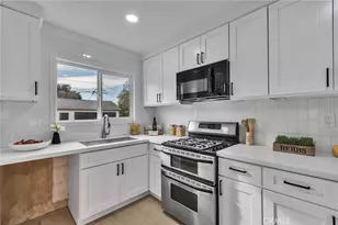 871 W 29th St, San Bernardino, CA 92405 - Photo 14