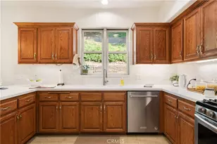 543 Canyon Heights Dr, Azusa, CA 91702 - Photo 12