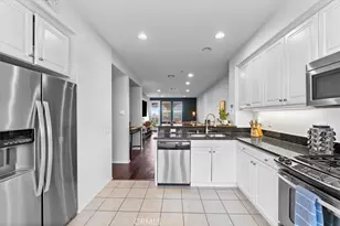 955 Sweetbriar Ln, Azusa, CA 91702 - Photo 10