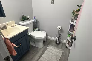 9943 Cedardale Dr, Santa Fe Springs, CA 90670 - Photo 10