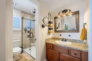 355 N Maple St, Burbank, CA 91505 - Photo 16