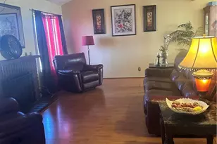 943 W Valencia St, Rialto, CA 92376 - Photo 2