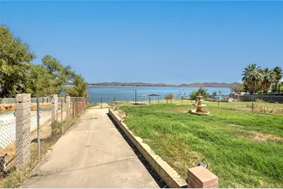 17092 Grand, Lake Elsinore, CA 92530 - Photo 8