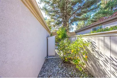 40717 Corte Albara, Murrieta, CA 92562 - Photo 32