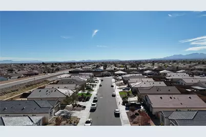 11564 Miranda, Adelanto, CA 92301 - Photo 2