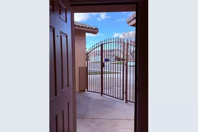 13231 Cameron, Victorville, CA 92392 - Photo 4