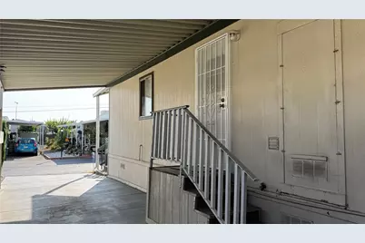 301 E Foothill Blvd #80, Pomona, CA 91767 - Photo 20