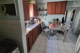 736 S Fresno, Los Angeles, CA 90023 - Photo 4