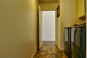 21172 Burgundy, Apple Valley, CA 92308 - Photo 18