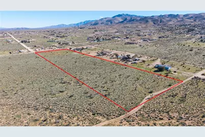 9588 Milpas, Apple Valley, CA 92308 - Photo 6