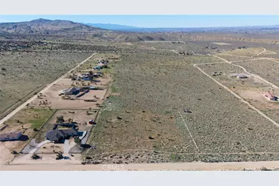 9588 Milpas, Apple Valley, CA 92308 - Photo 16