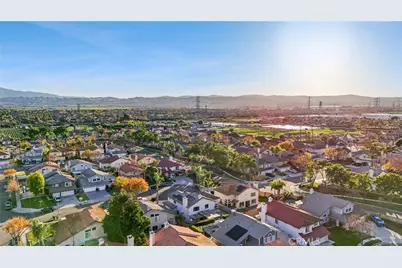 6594 Manzanita Court, Chino, CA 91710 - Photo 46