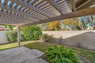 7770 Somerset Ln, Highland, CA 92346 - Photo 30