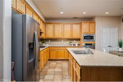 6122 Glen Abbey Way, Fontana, CA 92336 - Photo 14