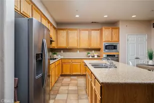 6122 Glen Abbey Way, Fontana, CA 92336 - Photo 14