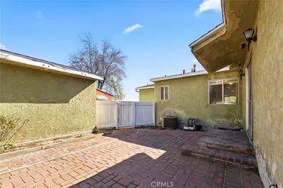 15974 Hawthorne, Fontana, CA 92335 - Photo 26