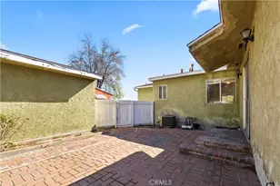 15974 Hawthorne, Fontana, CA 92335 - Photo 26