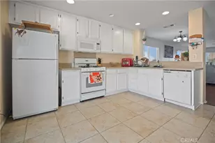 13772 Brynwood St, Victorville, CA 92392 - Photo 12