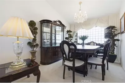 7055 Mango Street, Rancho Cucamonga, CA 91701 - Photo 12