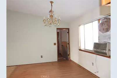 13665 Driftwood, Victorville, CA 92395 - Photo 6