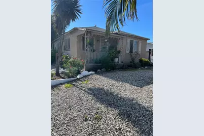 858 E 104th, Los Angeles, CA 90002 - Photo 2