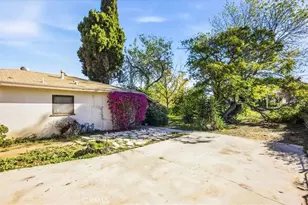 12073 Knoefler Dr, Riverside, CA 92505 - Photo 8