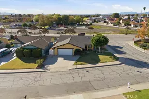 937 N Greenpark, Covina, CA 91724 - Photo 52