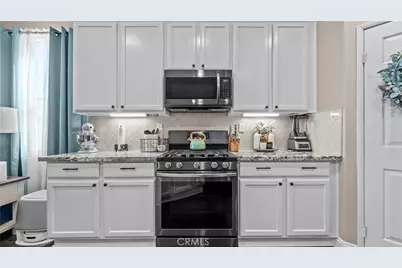 11780 Poppy Road, Adelanto, CA 92301 - Photo 8