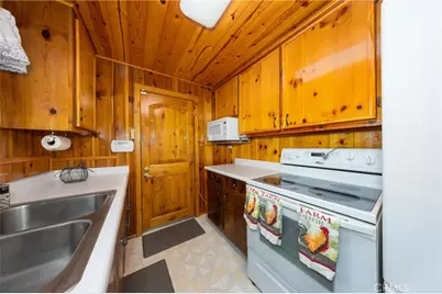 54805 S South Circle, Idyllwild, CA 92549 - Photo 14