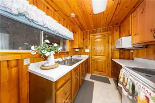54805 S South Circle, Idyllwild, CA 92549 - Photo 14