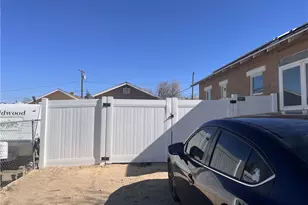 15565 4th, Victorville, CA 92395 - Photo 2