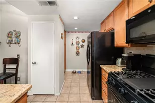 8576 Creekside, Rancho Cucamonga, CA 91730 - Photo 14