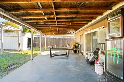 18451 E Gladstone, Azusa, CA 91702 - Photo 4