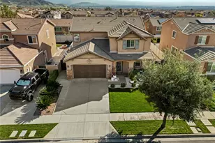 17961 Valerian Way, San Bernardino, CA 92407 - Photo 2